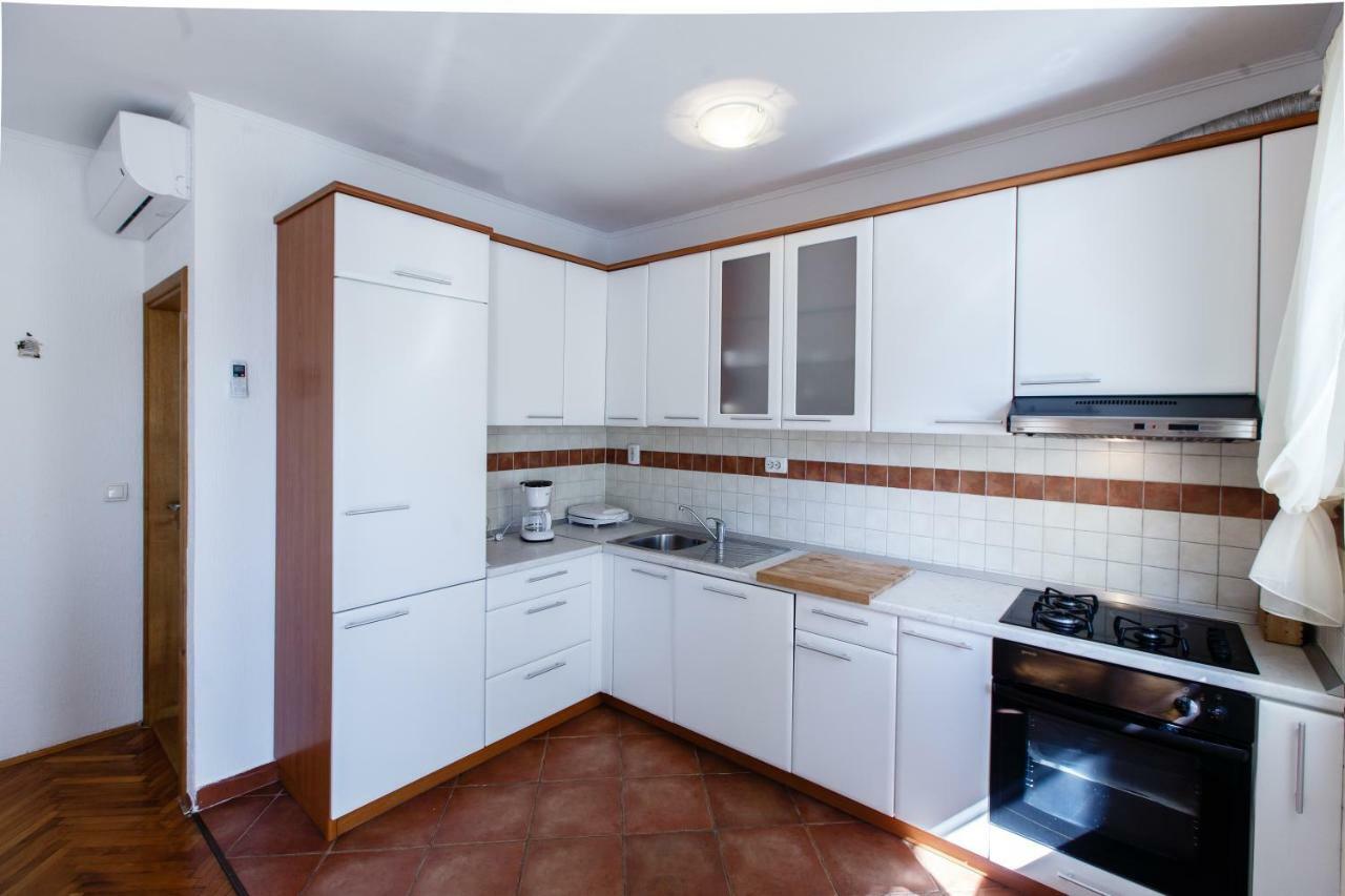 Apartments Maris Rab Town Ngoại thất bức ảnh